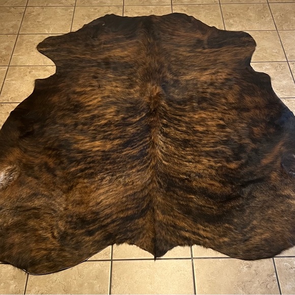 unbranded Other - Rustic and Authentic Brown and Black Cow Hide Rug roughly 5’x 7’